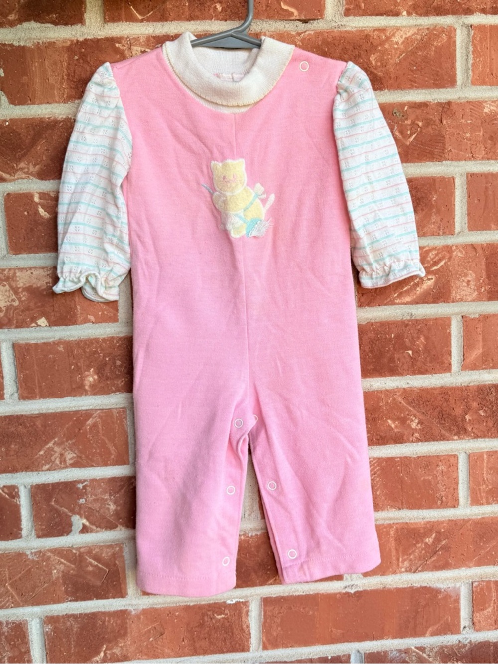 Vintage health-Tex pink baby romper with cat embroidery Size: 18 months
